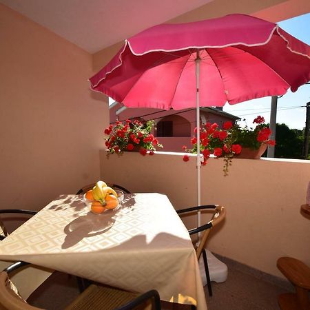 Apartment Smokrovic Starigrad Exterior photo