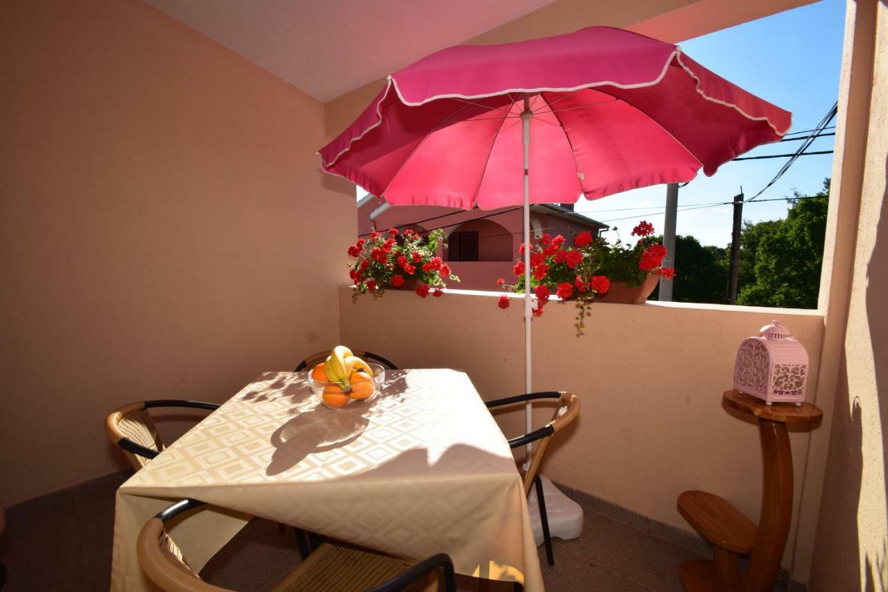Apartment Smokrovic Starigrad Exterior photo